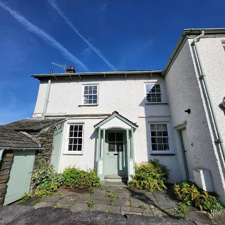 Peggy Hill Ambleside